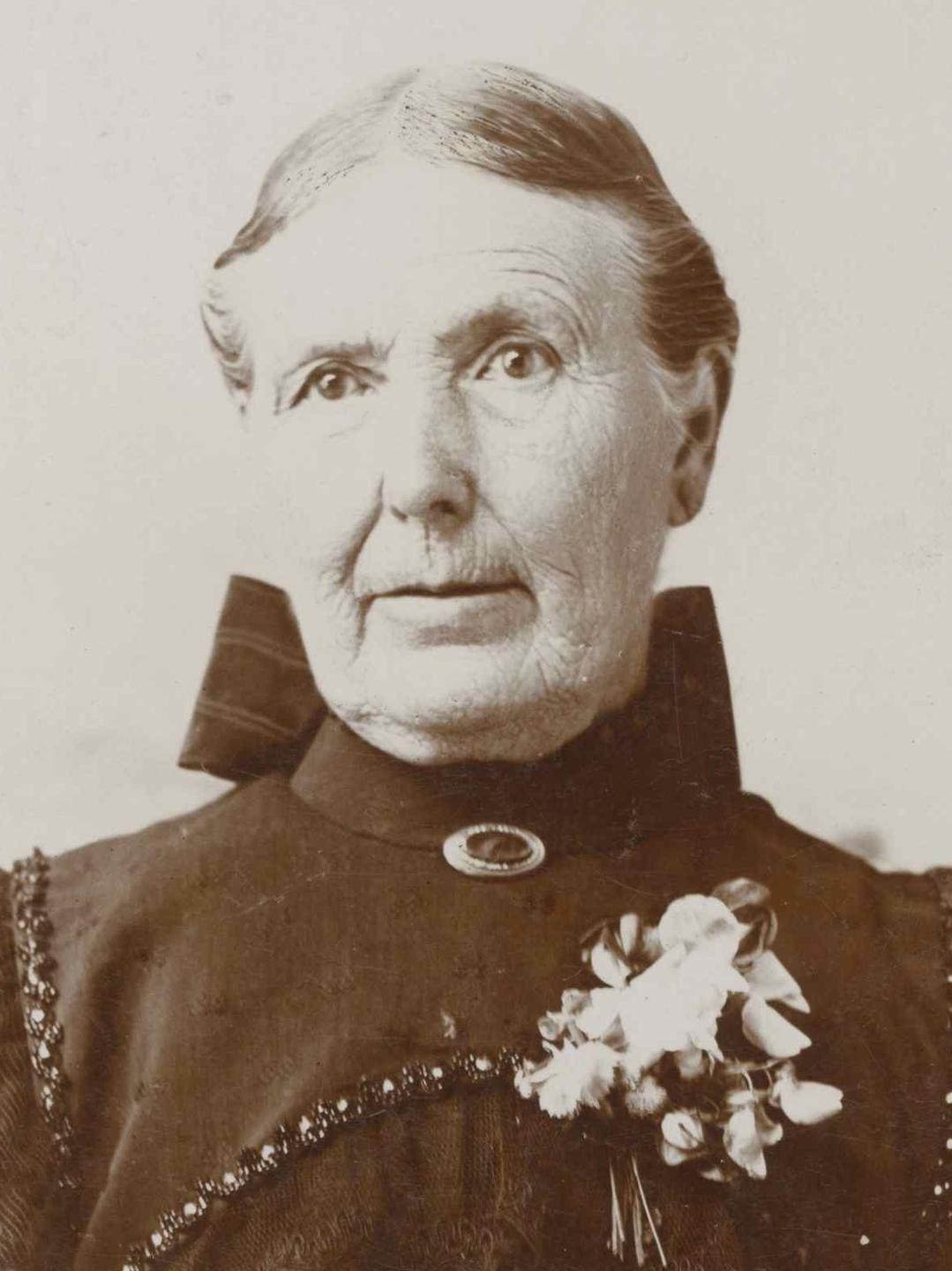 Hester Elvira Poole (1826 - 1912) Profile